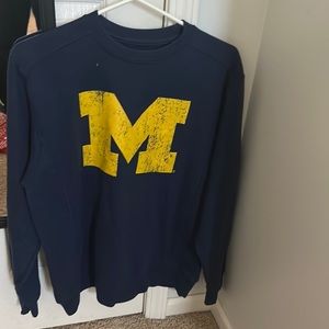 women’s michigan crewneck